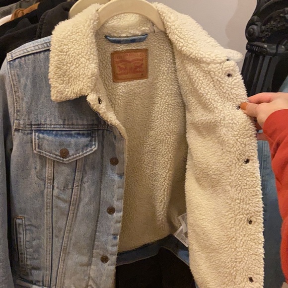 Levi Sherpa Jean jacket - Picture 3 of 4